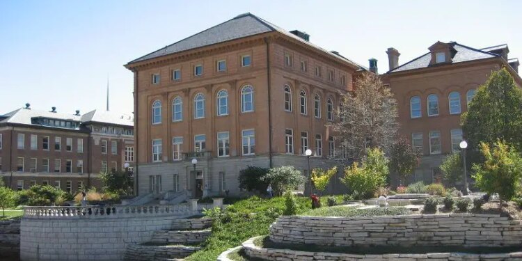 University of Illinois set to build center for autonomous construction