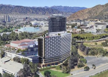 New Hilton Universal expansion design alternative presented, Los Angeles
