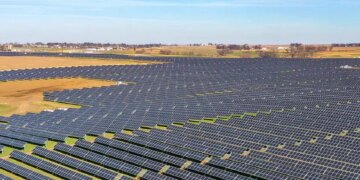 Largest solar park in Wisconsin completed, Badger Hollow Solar
