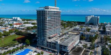 72 Park Miami Beach Gets a New Neighbor: 72 & Carlyle