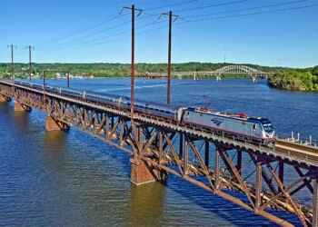 Aecom Chosen for $1.5 Billion Susquehenna River-Rail Bridge Project in US and Mid Cornwall Metro in UK