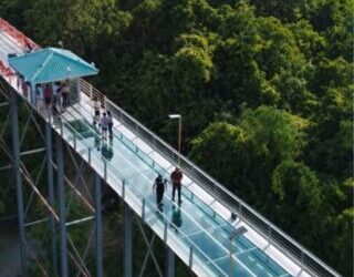 Santa Catarina glass walkway project