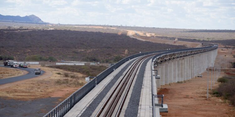 Kenya SGR Electrification by Yapi Merkezi