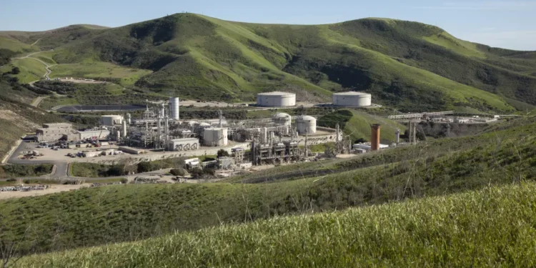 Sable Oil Pipeline Restart in California