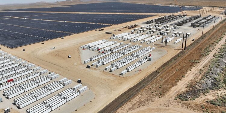 $700 Million Soda Mountain Solar and Battery Storage Project Appoved by California