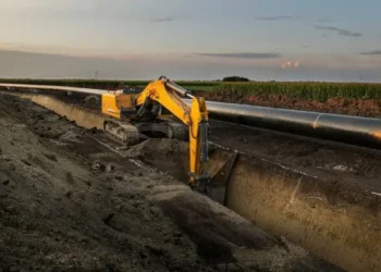 Algonquin Gas Transmission Line Expansion